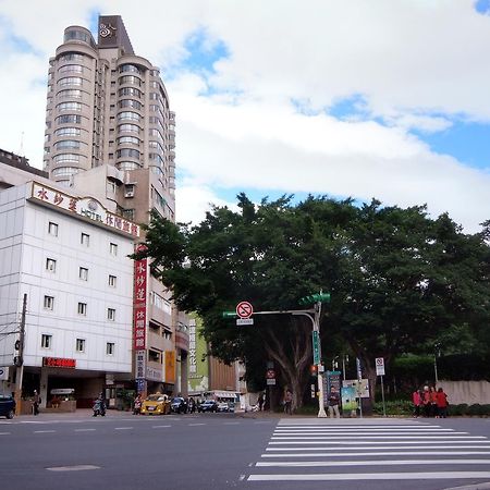Pink Lotus Hotel Taipei Exterior photo