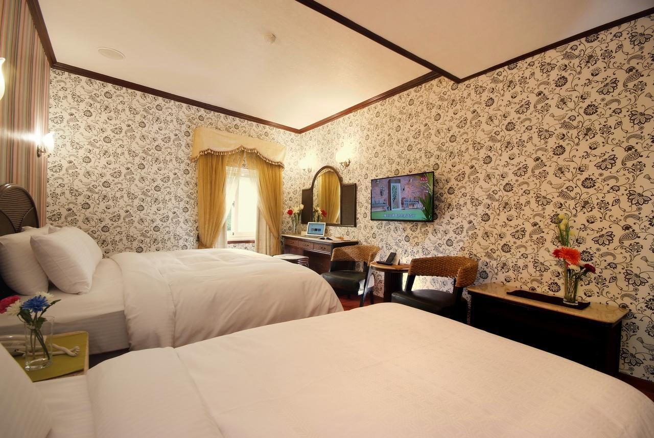 Pink Lotus Hotel Taipei Exterior photo